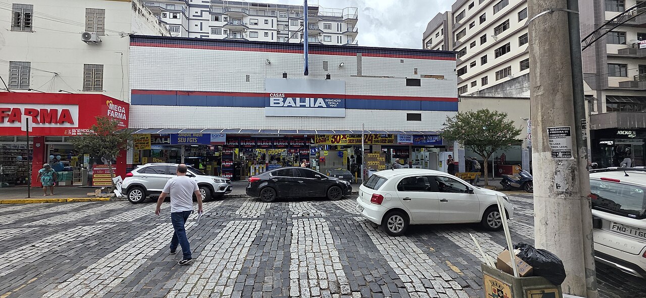 Dissemos que ia cair. Caiu mais ainda.