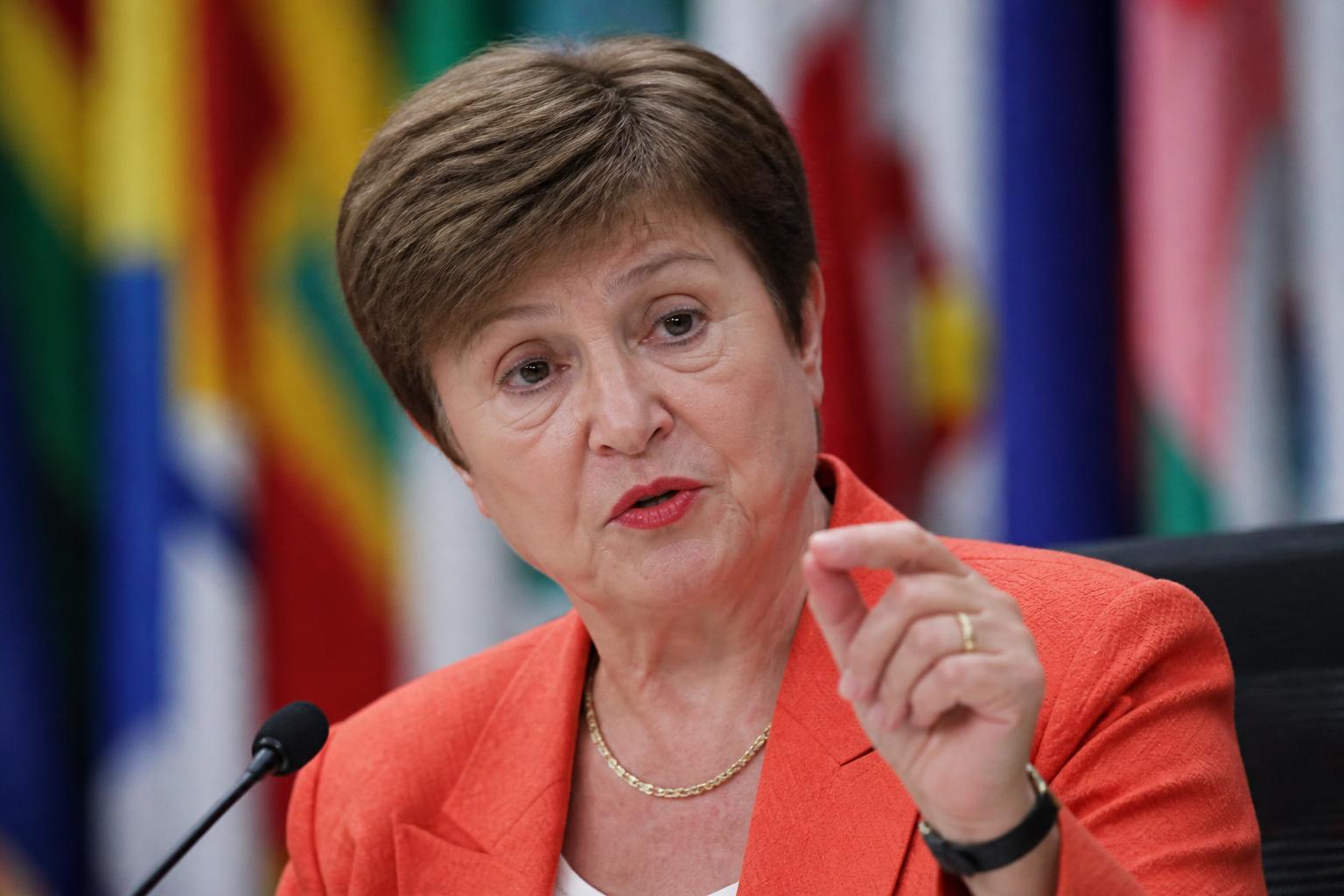 Kristalina Georgieva, diretora-gerente do FMI, durante apresentação de relatório econômico.